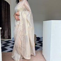 Chalk Chic Saree