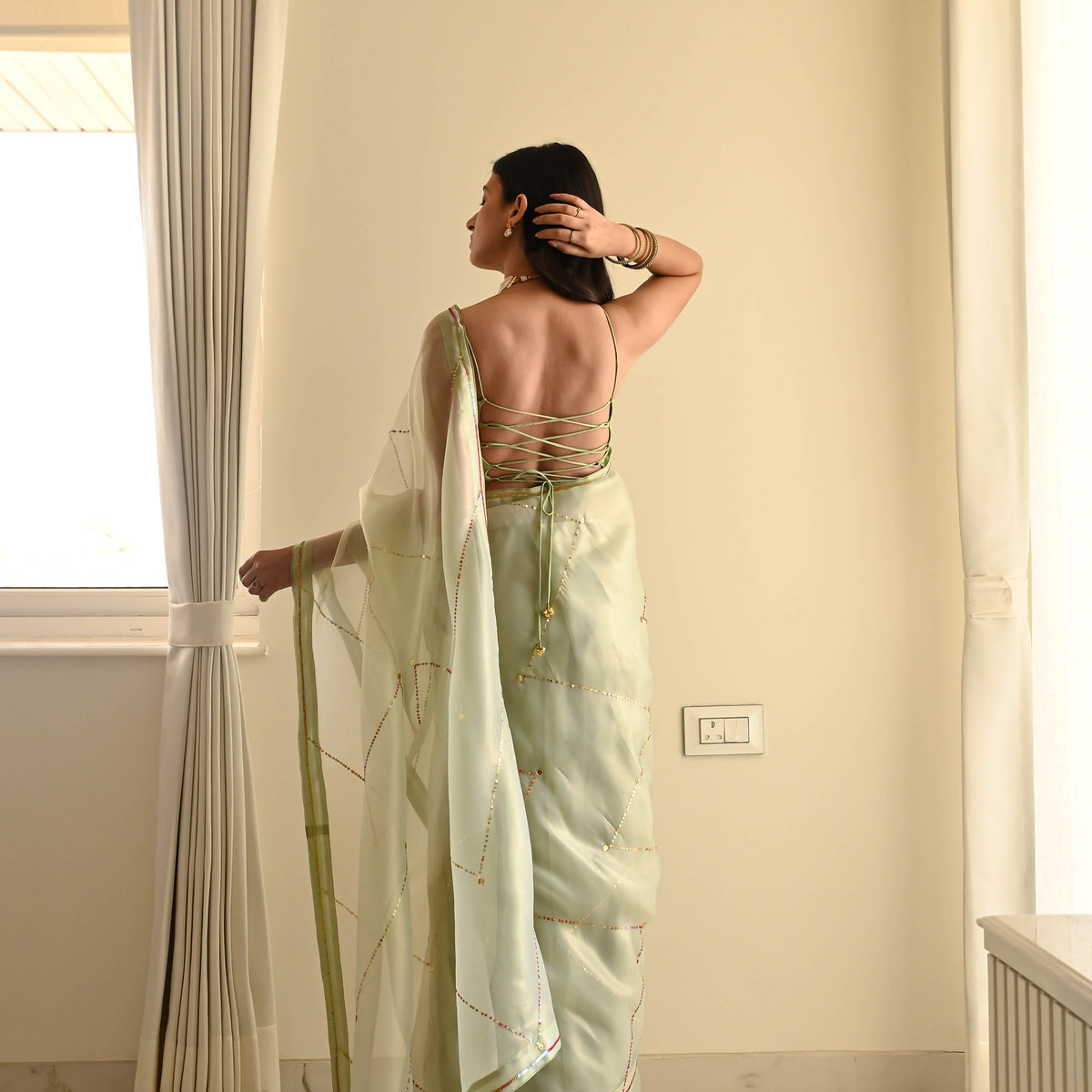 Golden Glitter Drapes Saree